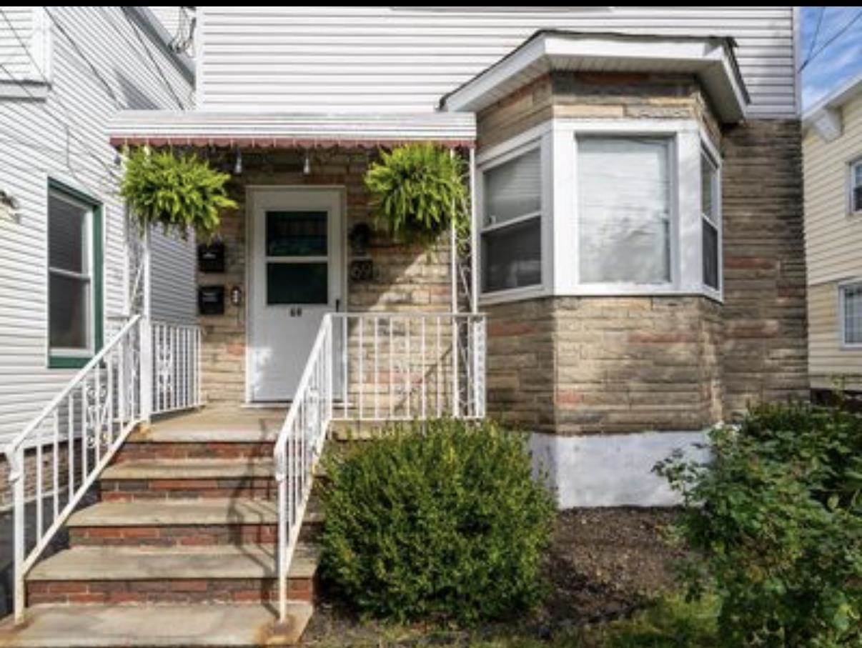 69 West 8th Street Bayonne NJ 07002