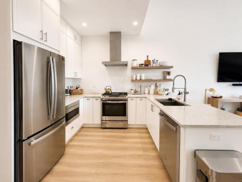 217 Oak Street Weehawken NJ 07086