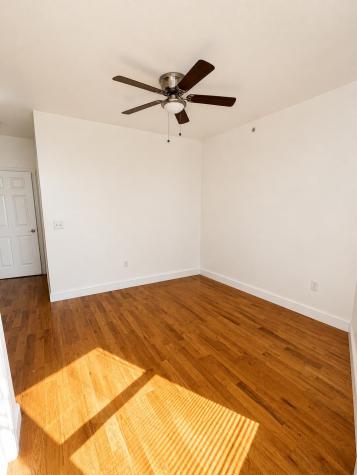105 Old Bergen Road Jersey City NJ 07305