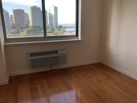 20 2nd Street Jersey City NJ 07302