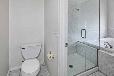 470 Buffalo Court West New York NJ 07093