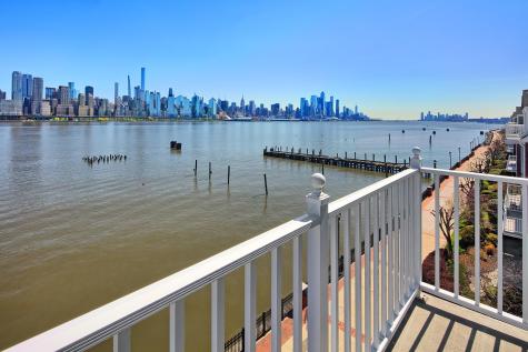 470 Buffalo Court West New York NJ 07093