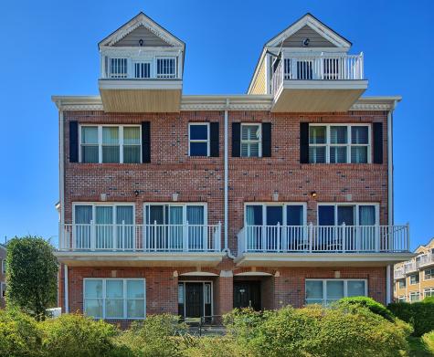 470 Buffalo Court West New York NJ 07093