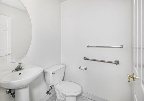 470 Buffalo Court West New York NJ 07093