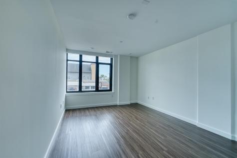 957 Broadway Bayonne NJ 07002