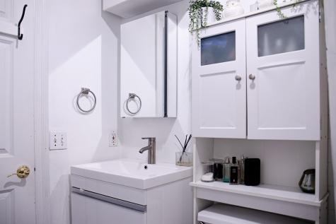 461 4th Street Hoboken NJ 07030-2692