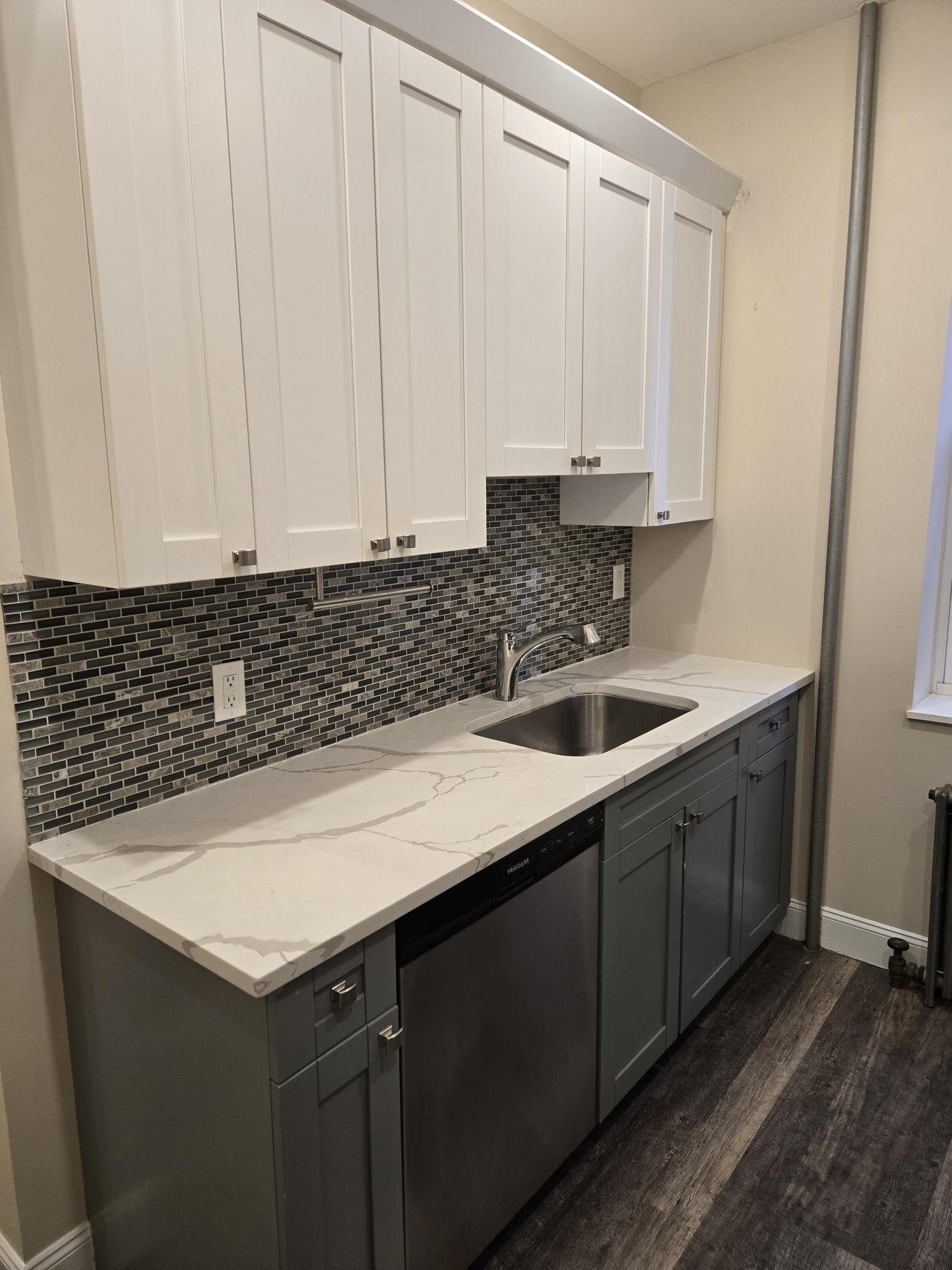 289 Day Avenue Fairview NJ 07002