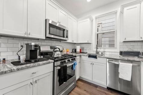 58 Wegman Parkway Jersey City NJ 07305