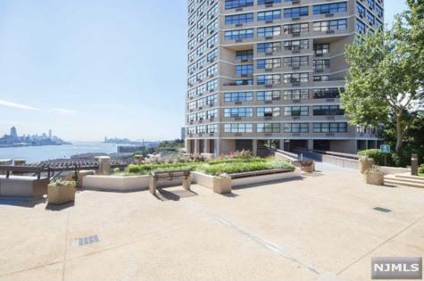 7002 Kennedy Boulevard Guttenberg NJ 07093