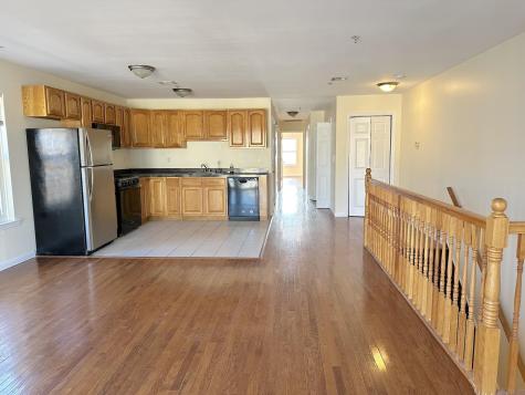 523 7th Street Union City NJ 07087