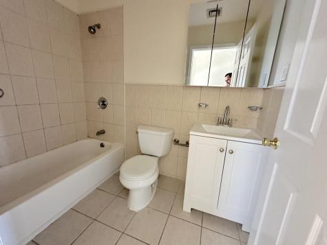 523 7th Street Union City NJ 07087