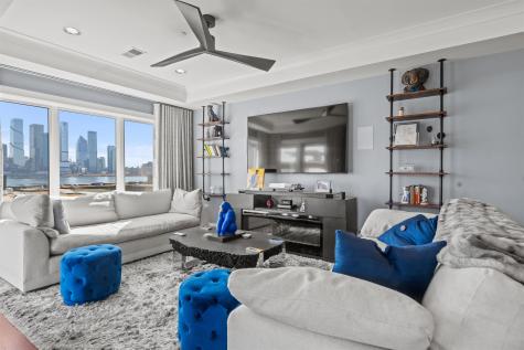 100 Eton Row Weehawken NJ 07086