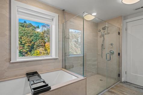100 Eton Row Weehawken NJ 07086