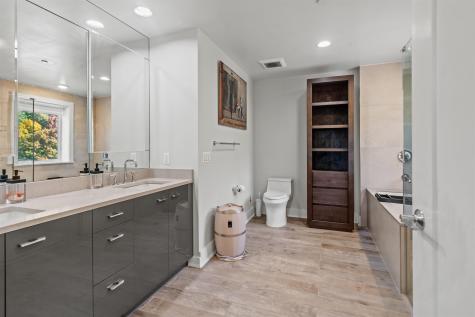 100 Eton Row Weehawken NJ 07086