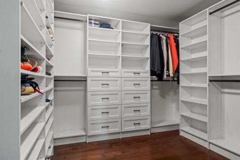 100 Eton Row Weehawken NJ 07086