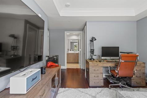 100 Eton Row Weehawken NJ 07086