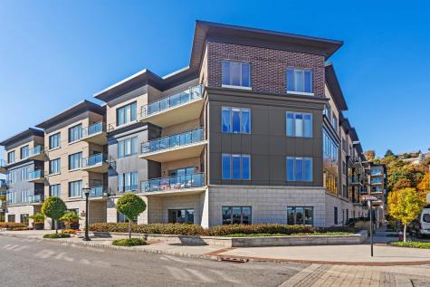 100 Eton Row Weehawken NJ 07086