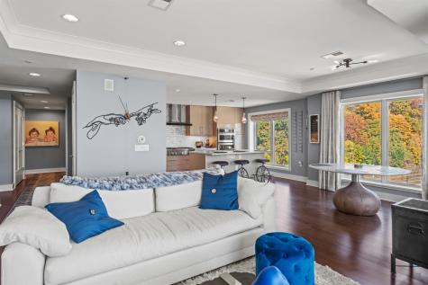 100 Eton Row Weehawken NJ 07086