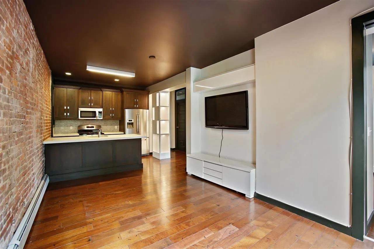 217 53rd Street West New York NJ 07030