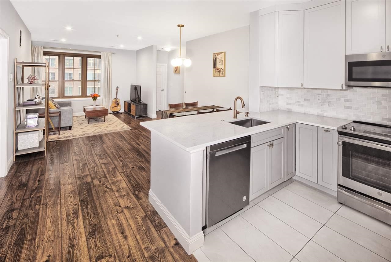 24 Avenue At Port Imperial West New York NJ 07093