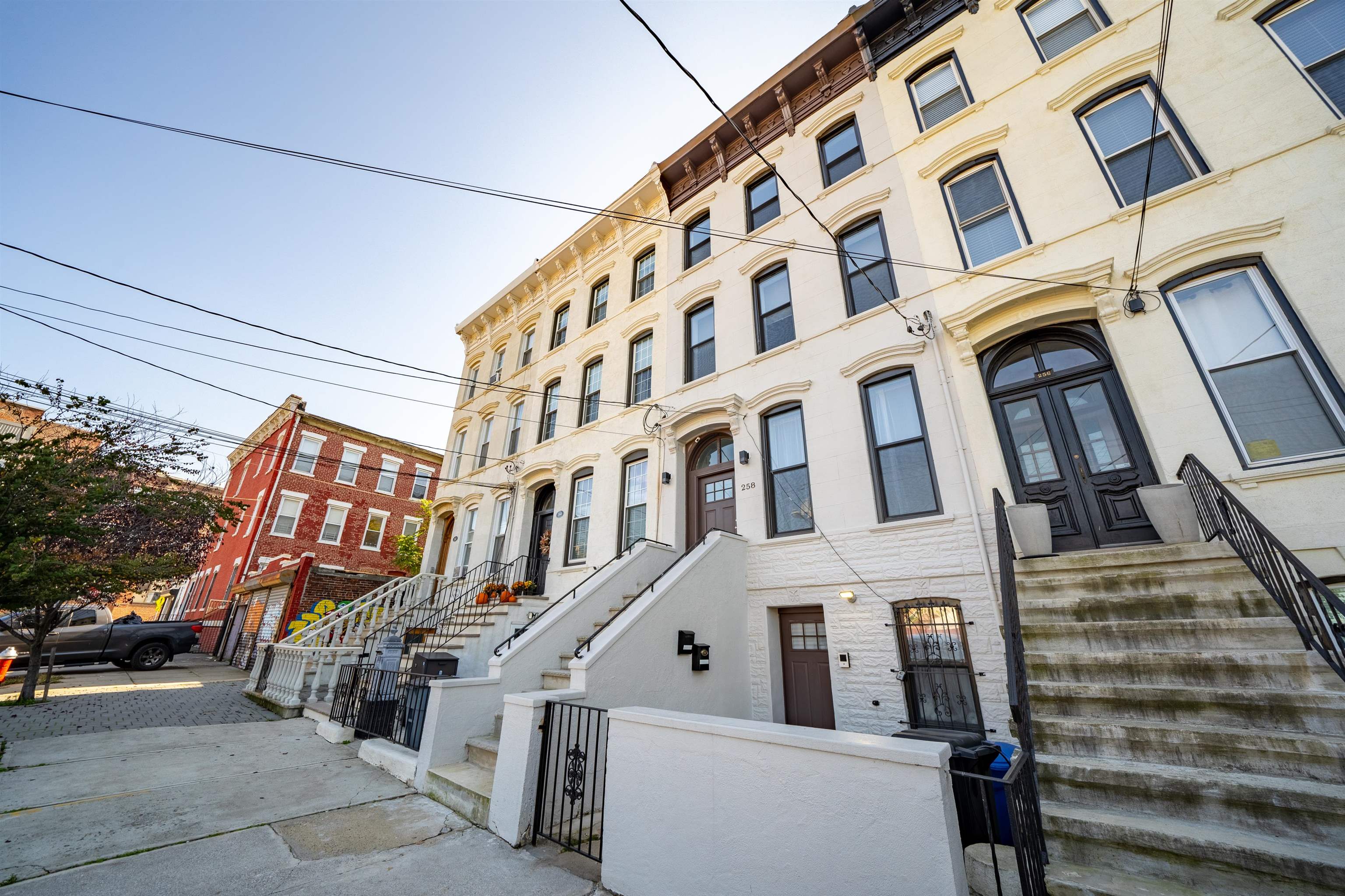 258 Suydam Avenue Jersey City NJ 07304