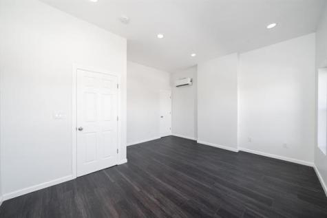 258 Suydam Avenue Jersey City NJ 07304