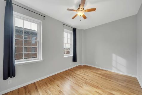186 Wayne Street Jersey City NJ 07302