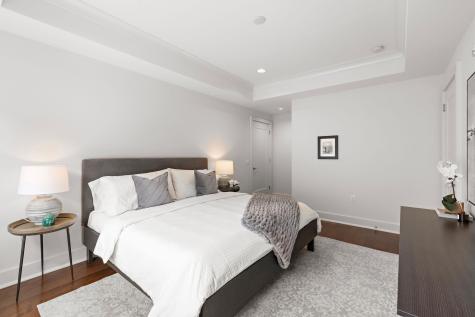 150 Henley Place Weehawken NJ 07086