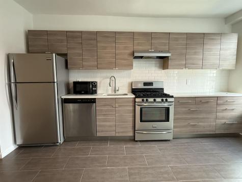13 Cambridge Avenue Jersey City NJ 07307-1603