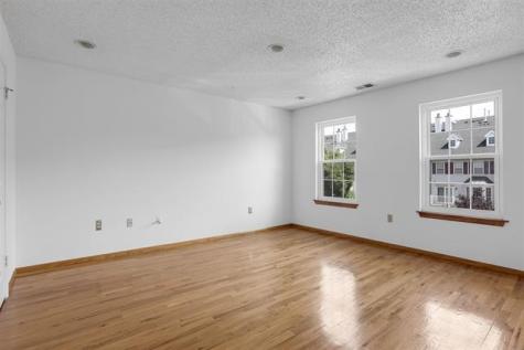 6 Walnut Street Jersey City NJ 07305