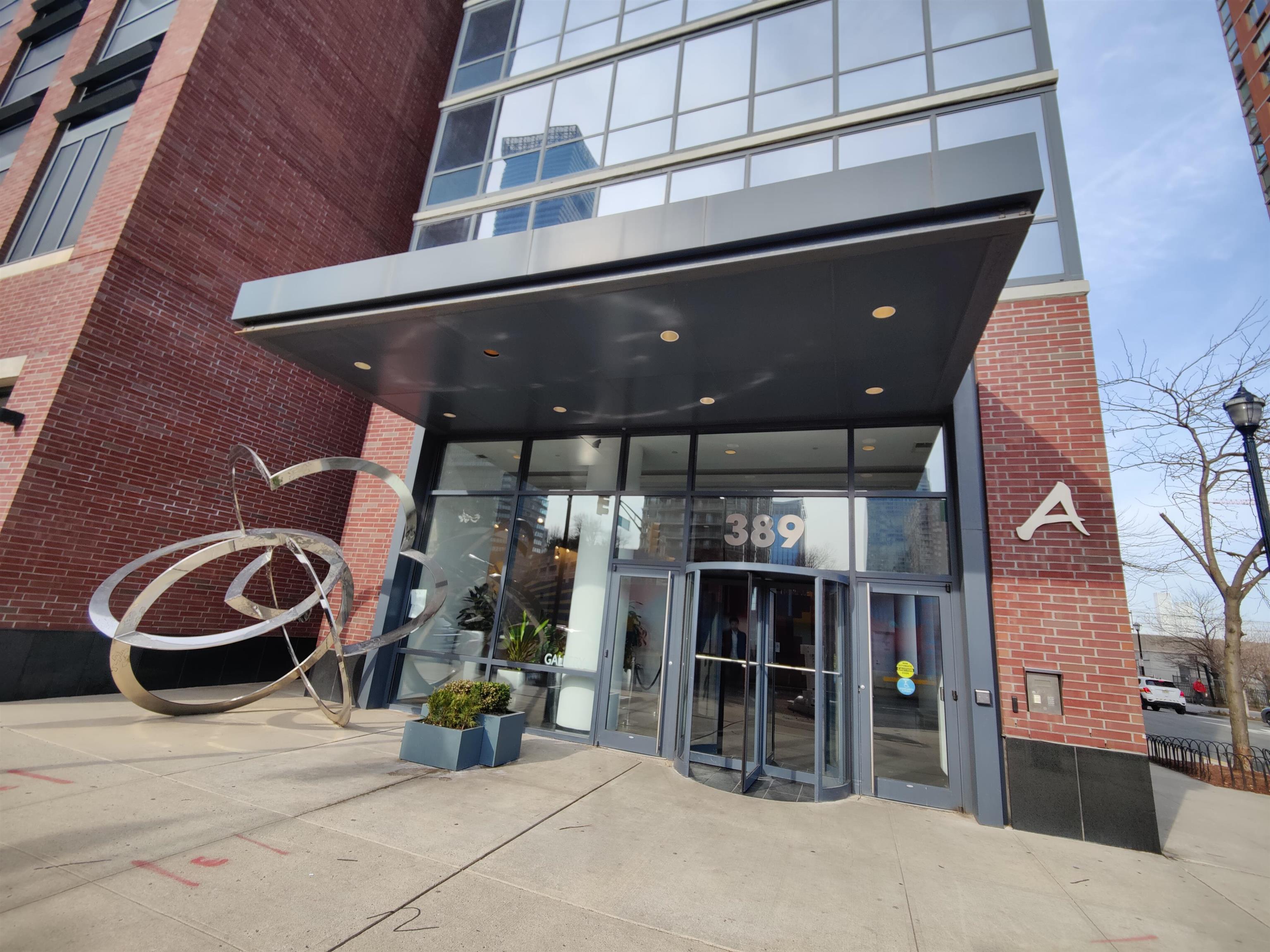389 Washington Street Jersey City NJ 07302-8957