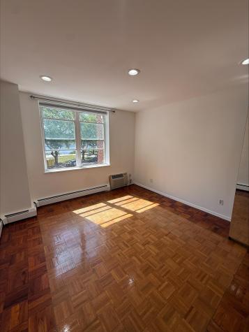 5409 Boulevard East West New York NJ 07093
