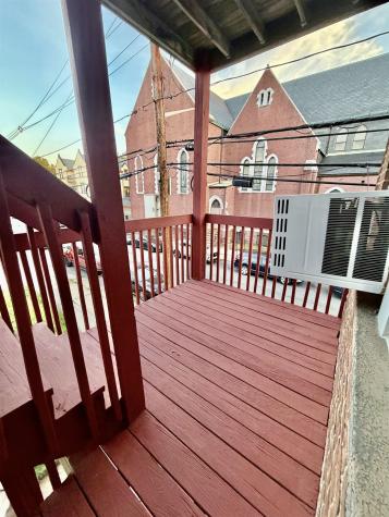 336 Avenue C Bayonne NJ 07002-7129