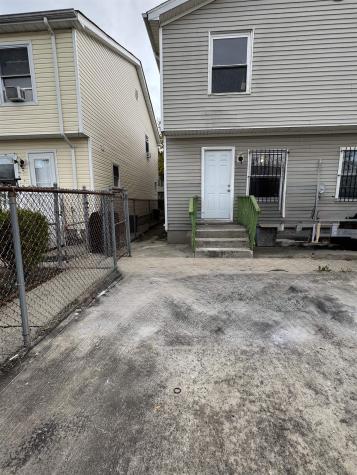 391 Pacific Avenue Jersey City NJ 07304