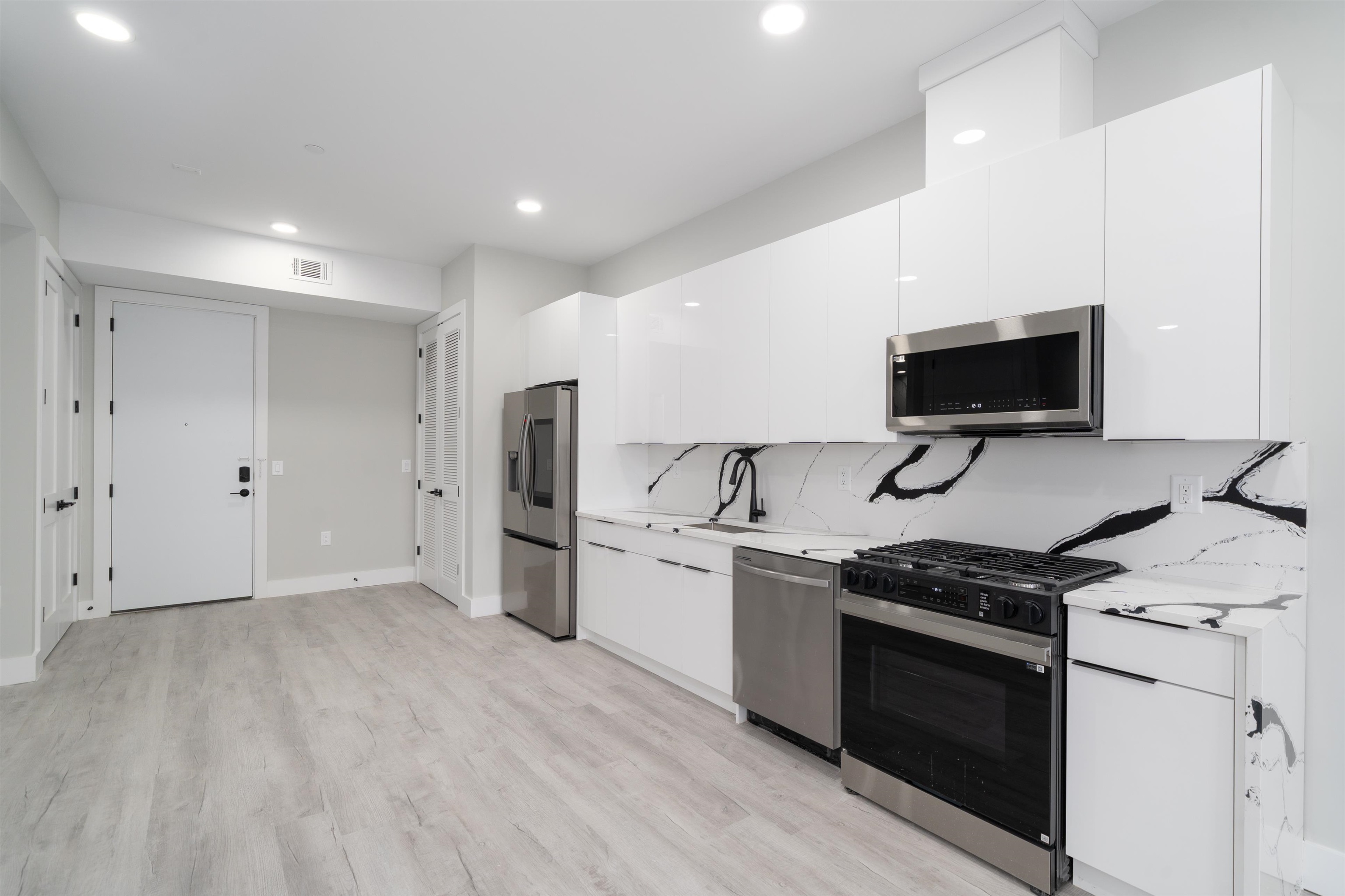 187 Culver Avenue Jersey City NJ 07305