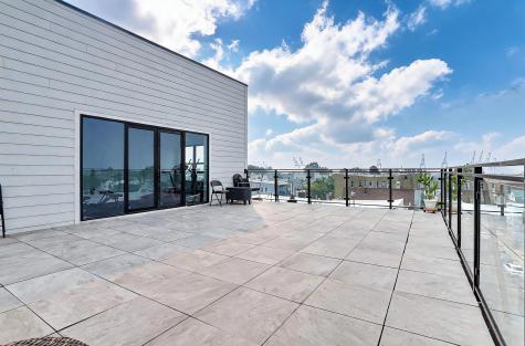 425 Avenue C Bayonne NJ 07002