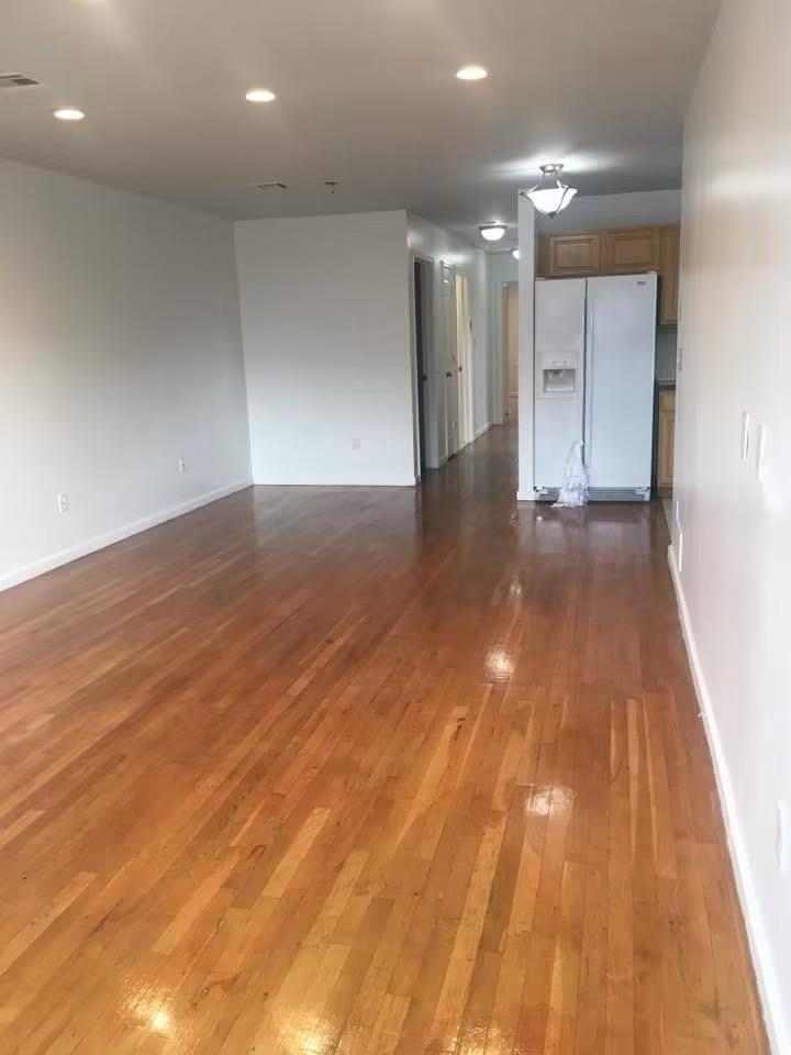 122 Logan Avenue Jersey City NJ 07306