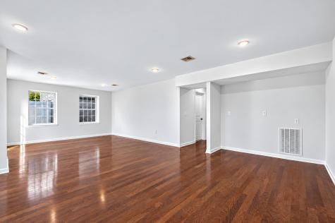 111 Trask Avenue Bayonne NJ 07002