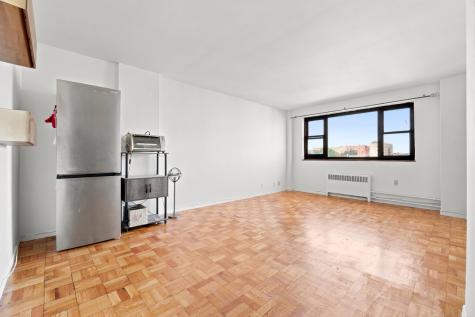 6515 Boulevard East West New York NJ 07093