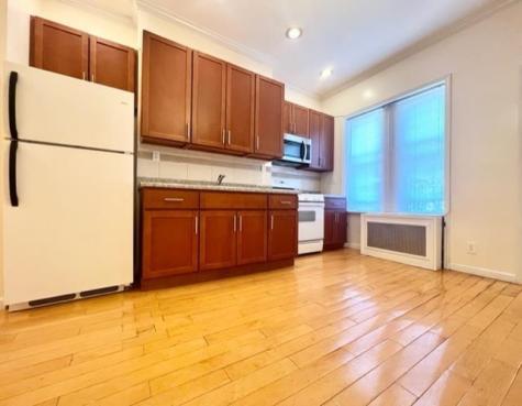 278 2nd Street Jersey City NJ 07302