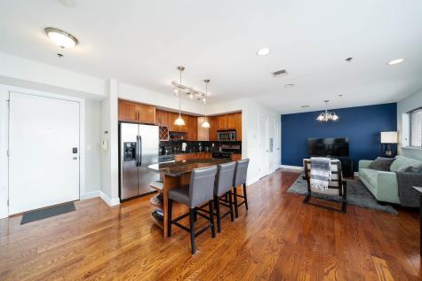 136 41st Street Union City NJ 07087