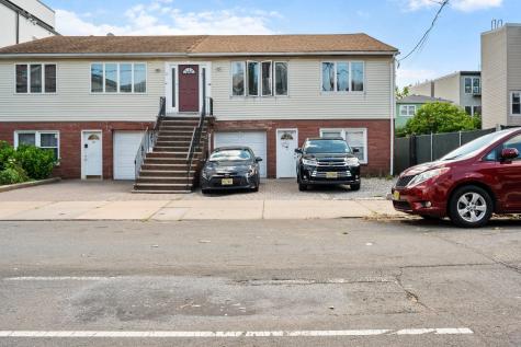 31 Leonard Street Jersey City NJ 07307