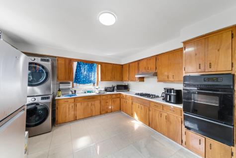 31 Leonard Street Jersey City NJ 07307
