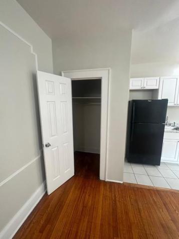 1 Noll Place Newark NJ 07102