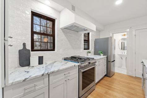 82 Colgate Street Jersey City NJ 07302