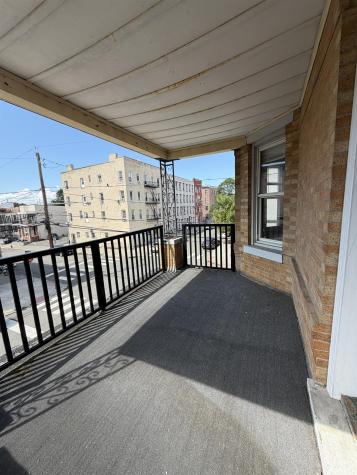 32 Concord Street Jersey City NJ 07306