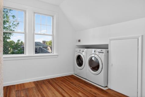 42 Duer Place Weehawken NJ 07086
