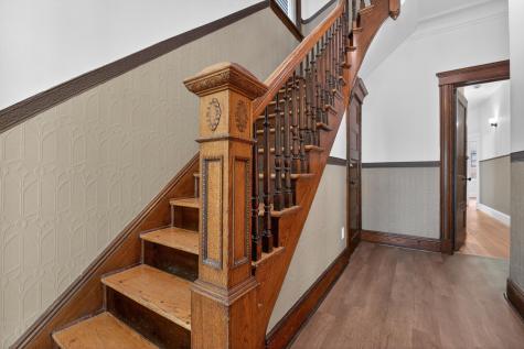 42 Duer Place Weehawken NJ 07086