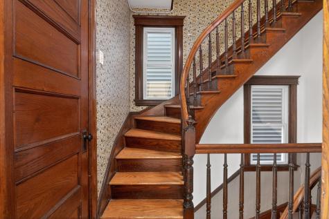 42 Duer Place Weehawken NJ 07086