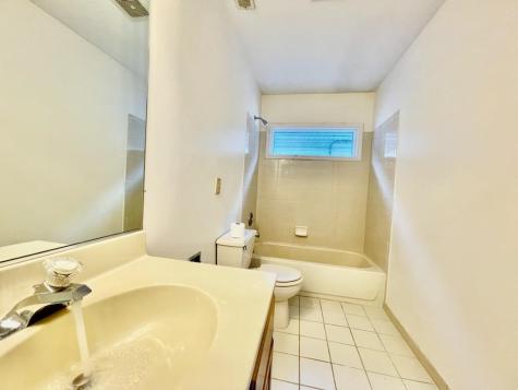 289 Seaview Avenue Jersey City NJ 07305